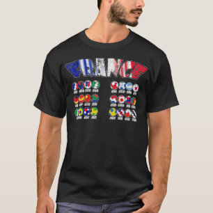 Alle 24 nationalen Fußballmannschaften kehren zurü T-Shirt