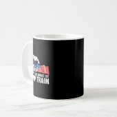 Alle an Bord der Trump-Bahn Kaffeetasse (Vorderseite Links)