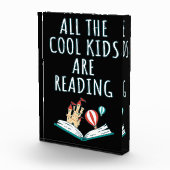 Alle Coolen Kinder lesen das Foto II (Rechts)