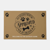 Alle Gäste müssen vom Hund zugelassen werden Fußmatte (Vorderseite)