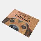Alle Gäste müssen zugelassen sein, Niedlicher Hund Fußmatte (Schrägansicht)