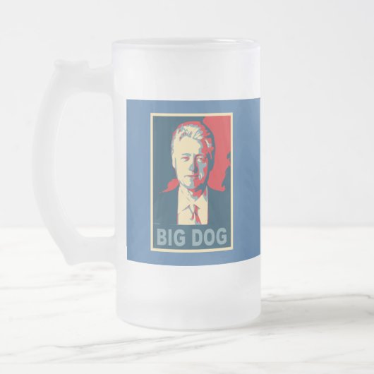 Alle hageln den großen Hund! Bill Mattglas Bierglas (Links)