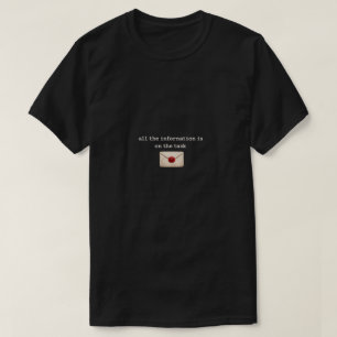 Alle Informationen Sind Auf Der Aufgabe T-Shirt