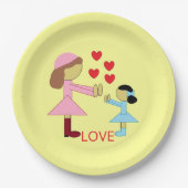Alle Kinder brauchen Liebe: Gelb Pappteller (Vorderseite)