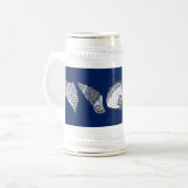 Alle Muscheln mit Hand Bierglas (Vorderseite Links)
