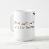 Alle Nahrung muss zur (gelben) Kaffeetasse (Vorderseite Links)