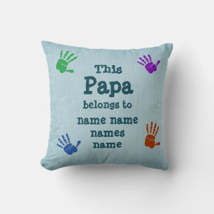 ALLE Namen ändern - Dieses Papa gehört zu Throw Kissen