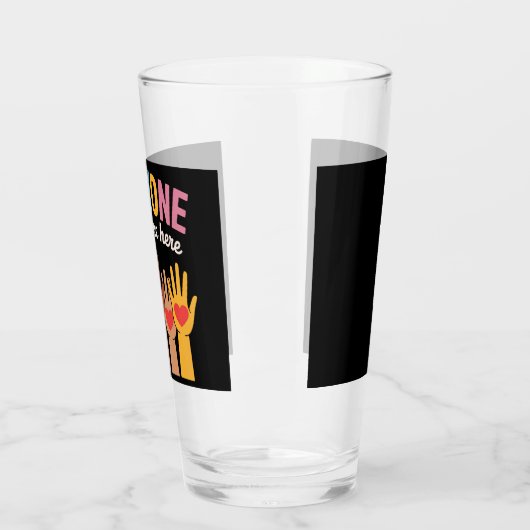 Alle sind hier willkommen glas (Links)