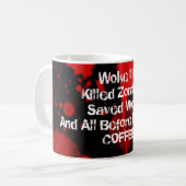 Alle vor meinem Kaffee Kaffeetasse (Vorderseite Links)