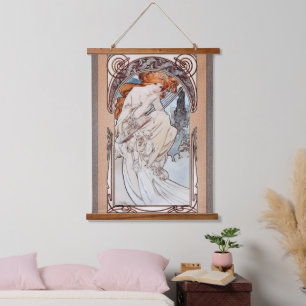 Allegorie de la Musique von Alphonse Mucha Wandteppich Mit Holzrahmen