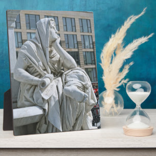 Allegorie der Philosophie des Schiller-Denkmals in Fotoplatte