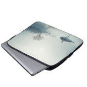 Allein im Nebeldesign Laptopschutzhülle (Vorne Knopf)