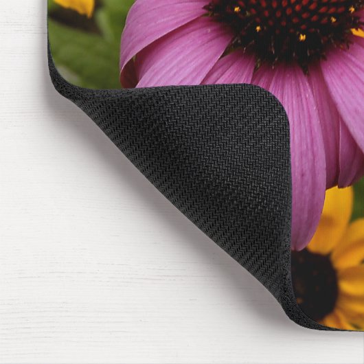 Allein in der Menge Mousepad (Ecke)