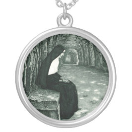 alleine Nonne Versilberte Kette