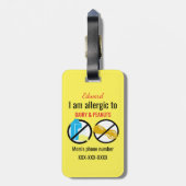 Allergisch zu den Erdnüssen und zu Molkereikindern Gepäckanhänger (Rückseite vertikal)