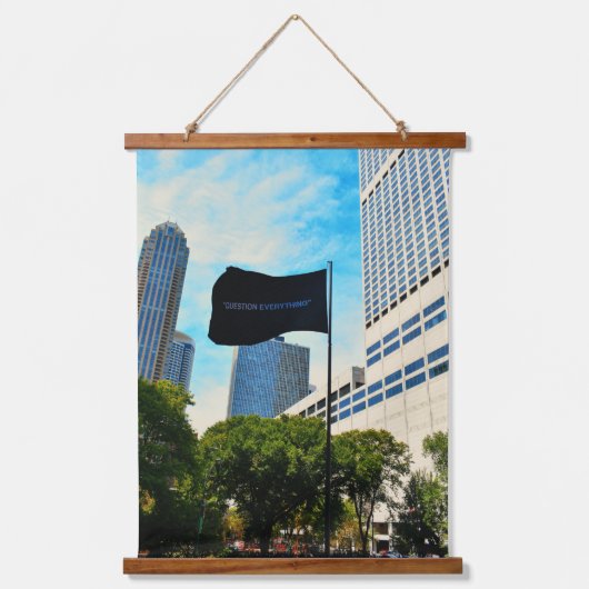 Alles befragen wandteppich mit holzrahmen (Vorderseite)