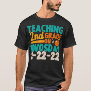Alles Gute 22222 Zweitägige Dienstag, 22. Februar T-Shirt