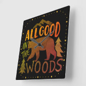 Alles Gute im Wald Schwarzer Bär wandern Quadratische Wanduhr (Winkel)