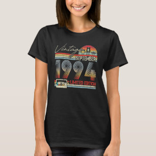 Alles Gute zum 28. Geburtstag Vintag im September  T-Shirt