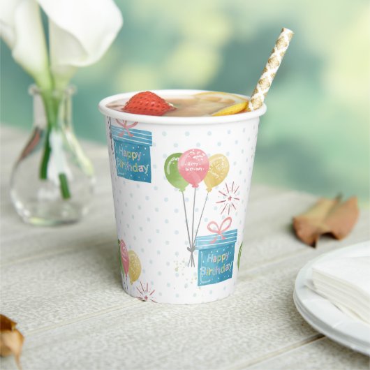 Alles Gute zum Geburtstag und Geschenkboxen Pappbecher (In Situ)