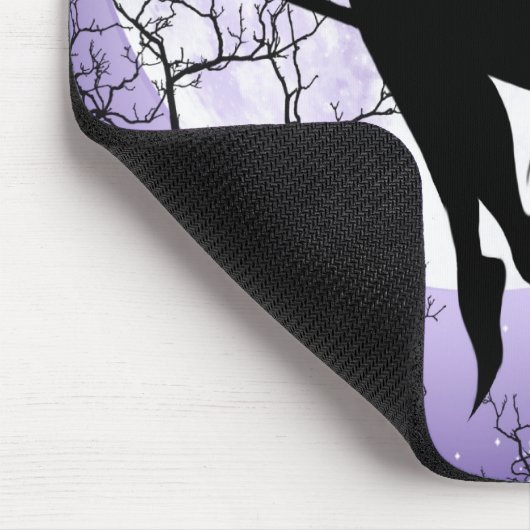 Alles heiligt Eve Mousepad (Ecke)