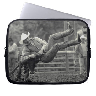 Alles indische Rodeo in Tygh Tal, Oregon. Clint Laptopschutzhülle