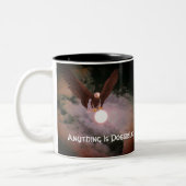 Alles ist möglich Eagle Inspiration Zweifarbige Tasse (Links)