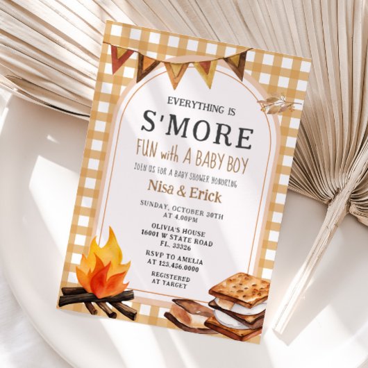 Alles ist S'more Fun Gingham Baby Dusche Einladung