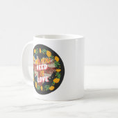 Alles, was du brauchst, ist Liebe Weiß Kaffeetasse (Vorderseite Links)