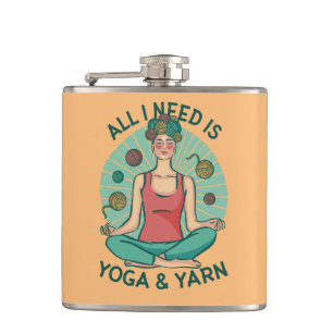 Alles, was ich brauche, ist Yoga und Yarne Phrase Flachmann