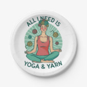 Alles, was ich brauche, ist Yoga und Yarne Phrase Pappteller (Vorderseite)