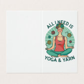 Alles, was ich brauche, ist Yoga und Yarne Phrase Visitenkarten (Außenseite Aufgefaltet)