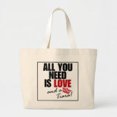 "ALLES, WAS SIE BRAUCHEN, IST LIEBE und ein Tiara! Jumbo Stoffbeutel (Vorne)