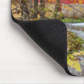 Alley durch den Wald Mousepad (Ecke)
