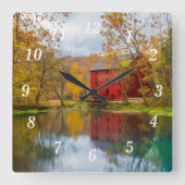 Alley Mill and Spring Wall Clock Quadratische Wanduhr (Vorderseite)