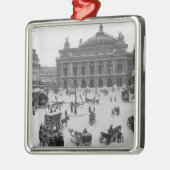Allgemeine Ansicht des Paris-Opernhauses Silbernes Ornament (Links)