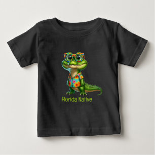 Alligator im tropischen Shirt