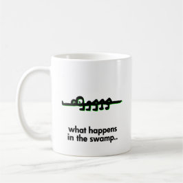 Alligator, was im Sumpf passiert Kaffeetasse