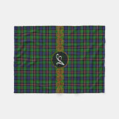 Allison Tartan und Monogramm Fleecedecke (Vorderseite (Horizontal))