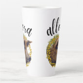 Allora (mit einem Blume-Kranz aus Wollschwein und Milchtasse (Vorderseite)