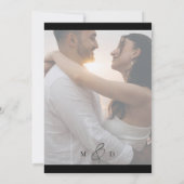 Allure Calligraphy Foto Black & White Wedding Einladung (Rückseite)