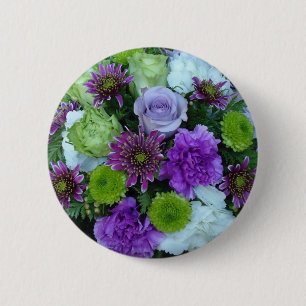 Alma blüht violetter Strauß Button