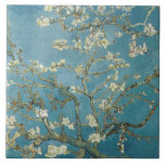 Almond Blossom Van Gogh Fliese<br><div class="desc">Almond Blossoms ist eine Gruppe von mehreren Gemälden, die in den Jahren 1888 und 1890 von Vincent van Gogh in Arles und Saint-Rémy, Südfrankreich von blühenden Mandelbäumen gemacht wurden. Blühende Bäume waren für van Gogh besonders. Sie repräsentierten Erwachen und Hoffnung. Er genoss sie ästhetisch und fand Freude beim Malen blühender...</div>