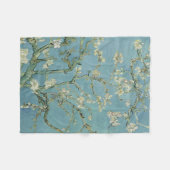 Almond Blossom von Vincent Van Gogh Fleecedecke (Vorderseite (Horizontal))