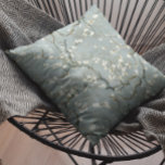 Almond Blossoms Gray Vincent Van Gogh Kissen<br><div class="desc">Dieses Design kann durch Auswahl der Option Design bearbeiten personalisiert werden. Sie können auch auf andere Gegenstände übertragen. Kontaktieren Sie mich unter colorflowcreations@gmail.com oder nutzen Sie die Chat-Option oben auf der Seite, wenn Sie dieses Design auf einem anderen Produkt haben möchten oder Hilfe bei diesem Design benötigen. Ich kann bei...</div>