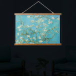 Almond Blossoms | Vincent Van Gogh Wandteppich Mit Holzrahmen<br><div class="desc">Mandelblüten (1890) des niederländischen Künstlers Vincent van Gogh (1853-1890). Van Goghs Almond-Blüten-Gemälde zeigen ein zartes Set aus weißen Blume gegen einen strahlenden türkisfarbenen Himmel, das für neues Leben und Erneuerung steht. Die eleganten Äste und fließenden Linien, die von japanischer Kunst Inspiriert werden, schaffen ein Gefühl der Gelassenheit und natürlichen Schönheit....</div>