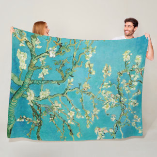 Almond Blossoms von van Gogh Fleecedecke