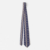 Almond Lila Navy Geometric Diamond Shape Krawatte (Rückseite)