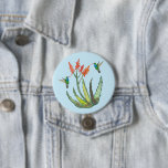 Aloe Vera Sukkulente Blume Hummingbirds Wasserfarb Button<br><div class="desc">Diese handbemalte Aquarellfarbe in der Blume zieht zwei niedliche Kolibris an. Passen Sie mit Ihrem Namen oder anderen Informationen an. Karo in meinem Shop für viele weitere passende Artikel!</div>