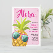 Aloha Ananas Birthday Tropical Luau Hawaii rosa Einladung (Stehend Vorderseite)